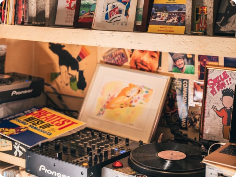 バースマイルライフのDJ ブース